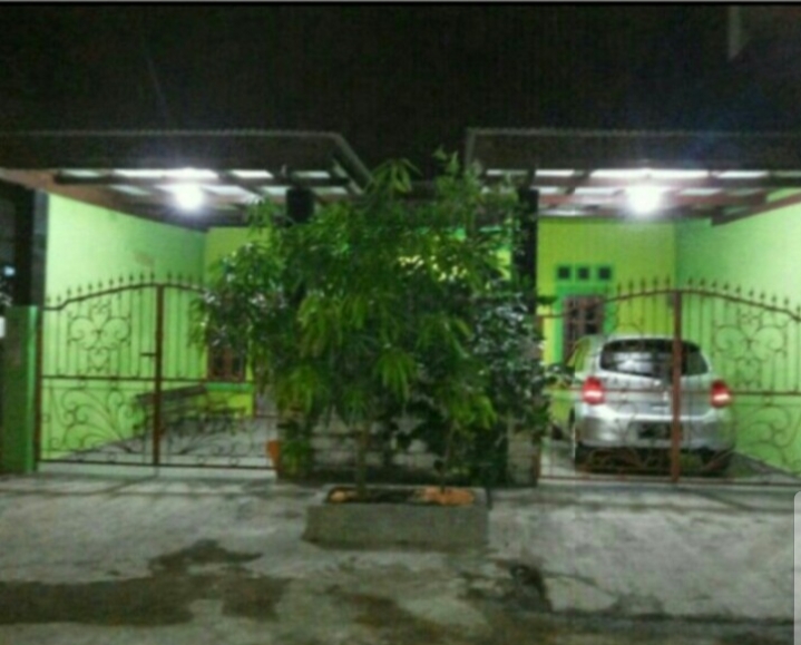 Rumah Dijual Semi Furnished di Jalan Tarum Barat 1 Cikarang Baru 